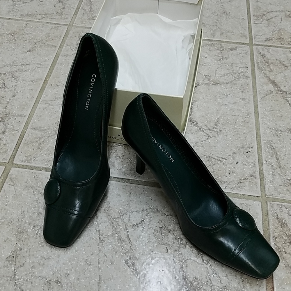 Vintage Inspired Leather Pumps NEW